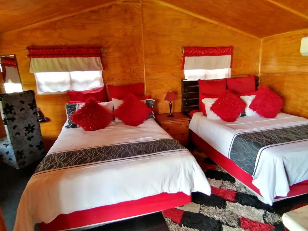 The Guesthouse Vanderbijlpark Extérieur photo