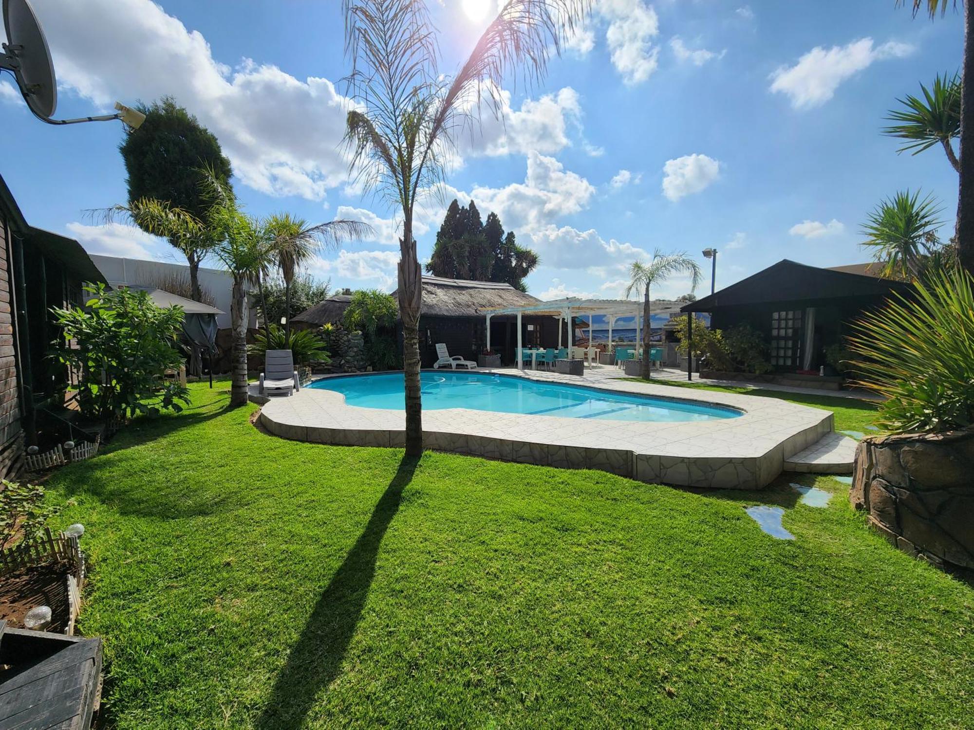 The Guesthouse Vanderbijlpark Extérieur photo