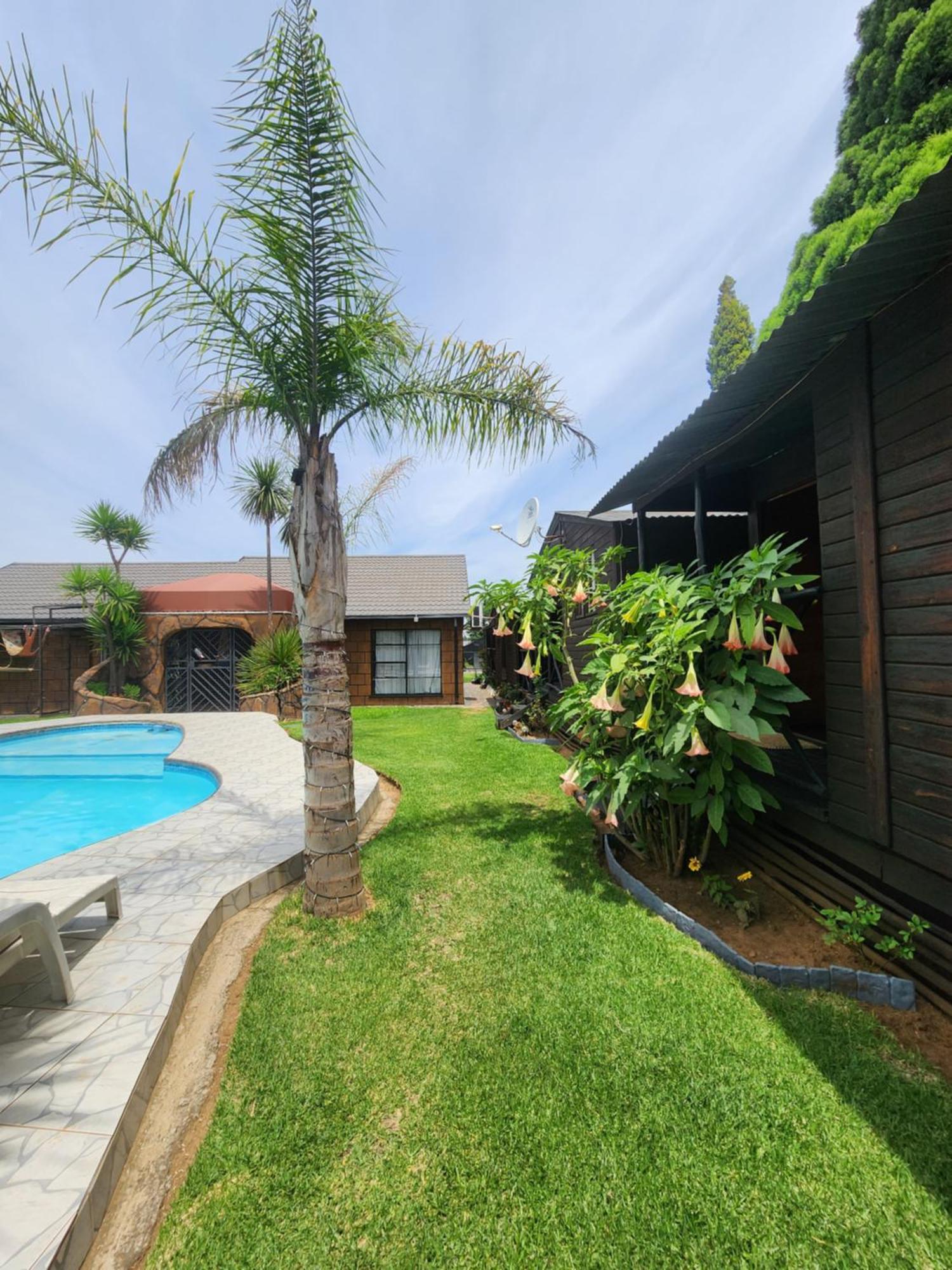 The Guesthouse Vanderbijlpark Extérieur photo