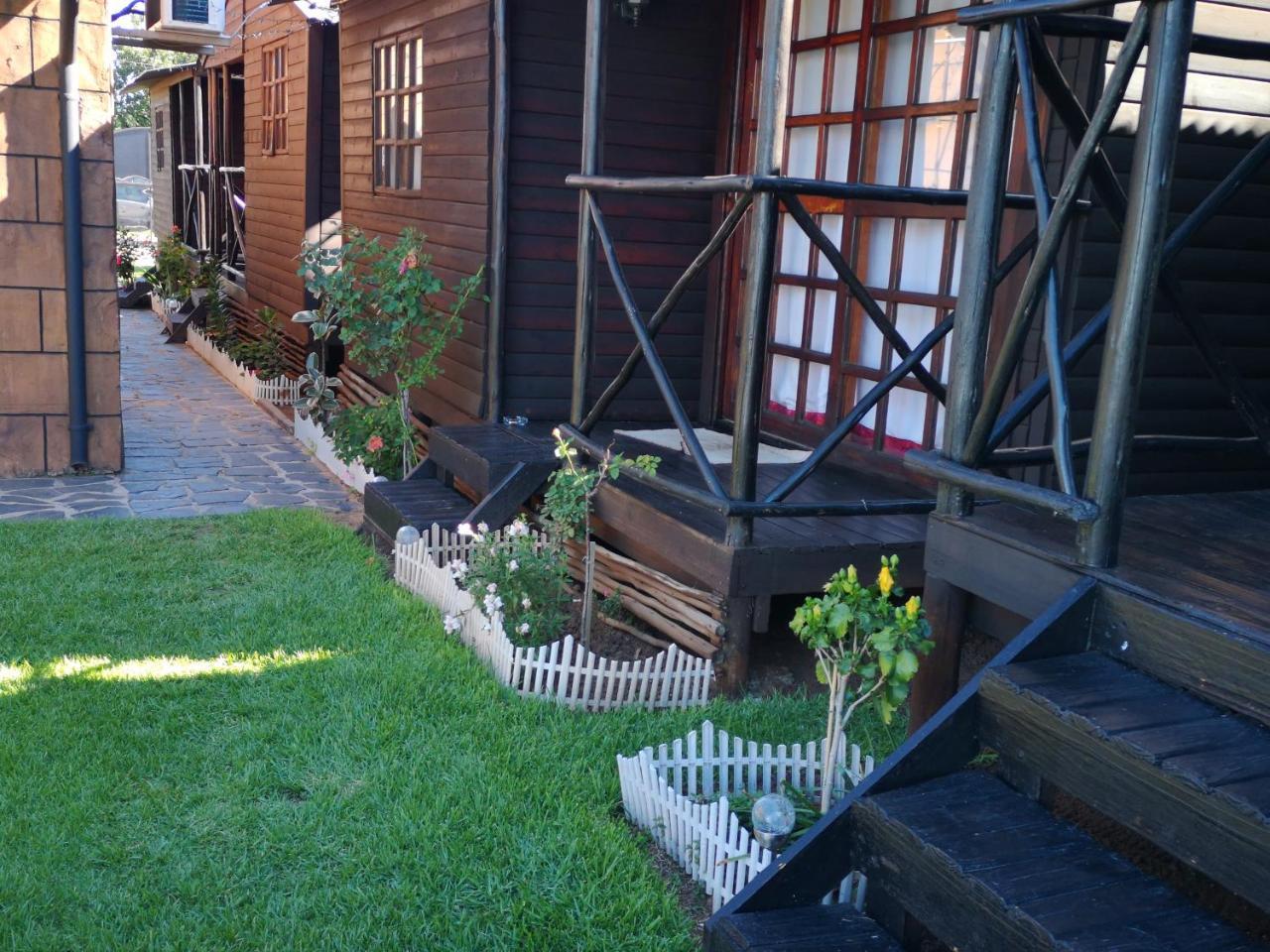 The Guesthouse Vanderbijlpark Extérieur photo